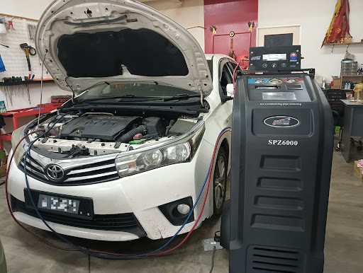 Xu Seng Car Aircond Service Centre 宏成汽车冷气服务中心